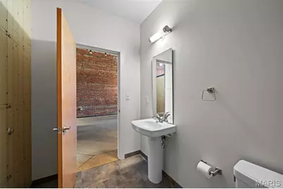1015 Washington Avenue #206, Saint Louis, MO 63101 - Photo 25