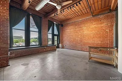 1015 Washington Avenue #206, Saint Louis, MO 63101 - Photo 31