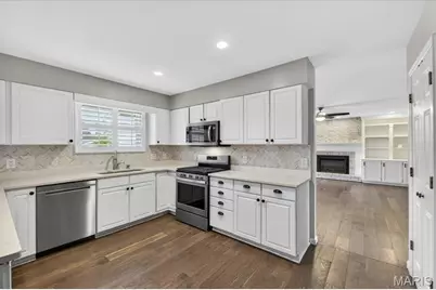 12112 Fahrpark Lane, Saint Louis, MO 63146 - Photo 17