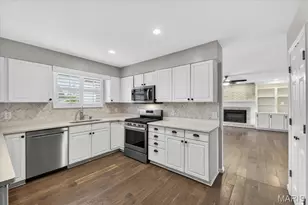 12112 Fahrpark Ln, Saint Louis, MO 63146 - Photo 17