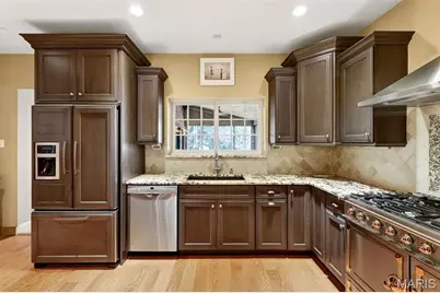 37 Ridgemoor Drive, Clayton, MO 63105 - Photo 9