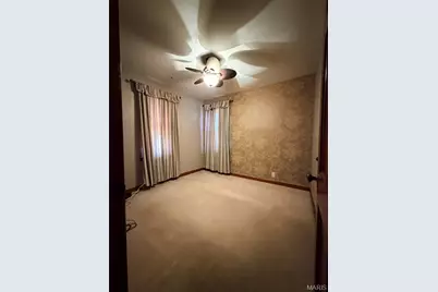 9233 Edna Street, Riverview, MO 63137 - Photo 11