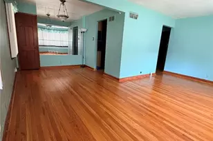 9233 Edna St, Riverview, MO 63137 - Photo 5