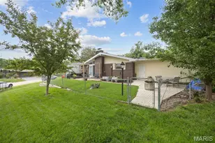111 La Gorce Dr, Chesterfield, MO 63017 - Photo 45