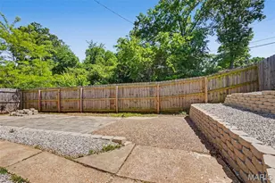 6670 Kenwood Dr, Northwoods, MO 63121 - Photo 23