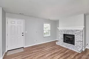 1761 Florine Blvd, Saint Charles, MO 63303 - Photo 3
