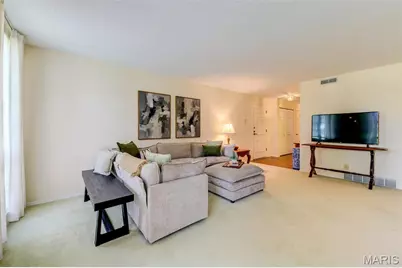 923 Claytonbrook Drive #2, Ballwin, MO 63011 - Photo 13
