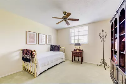 923 Claytonbrook Drive #2, Ballwin, MO 63011 - Photo 31
