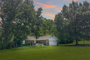 4600 Hilltop Dr, Washington, MO 63090 - Photo 3