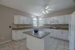 31200 Sweetgum Ct, Foristell, MO 63348 - Photo 9