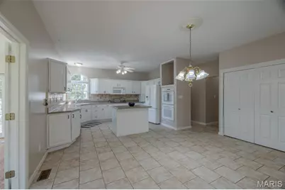 31200 Sweetgum Court, Foristell, MO 63348 - Photo 7