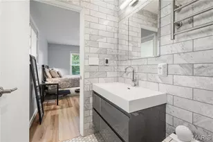 2 Sunswept Dr, Saint Louis, MO 63141 - Photo 37