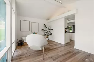 2 Sunswept Dr, Saint Louis, MO 63141 - Photo 15