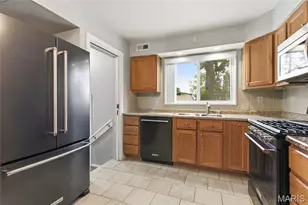 8309 Julia Dr, Affton, MO 63123 - Photo 13