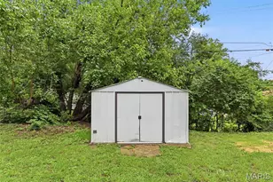1685 St Loretto Dr, Florissant, MO 63033 - Photo 35
