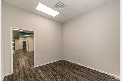 4524 S Saint Peters Parkway, Saint Peters, MO 63304 - Photo 17