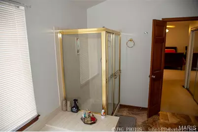 4025 Barington Court, Florissant, MO 63034 - Photo 19
