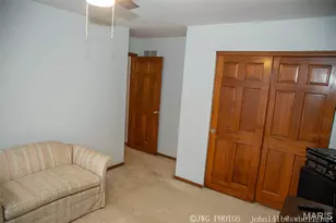 4025 Barington Ct, Florissant, MO 63034 - Photo 23