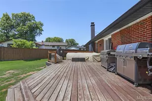 5859 Hunter Brook Ct, Oakville, MO 63129 - Photo 29