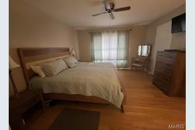 1027 Forder Square Drive, Saint Louis, MO 63129 - Photo 5
