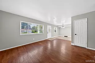 534 Alcove Ave, Bellefontaine Neighbors, MO 63137 - Photo 3