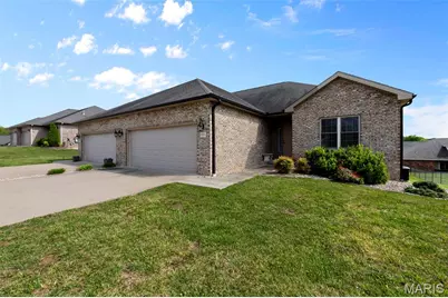 119/121 Summerfield Way, Cape Girardeau, MO 63701 - Photo 1