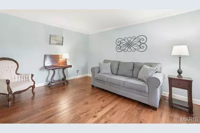 6 Belcourt Circle, Saint Charles, MO 63304 - Photo 7