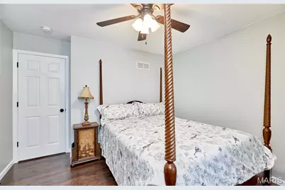 806 S Yosemite Court, Saint Peters, MO 63376 - Photo 19