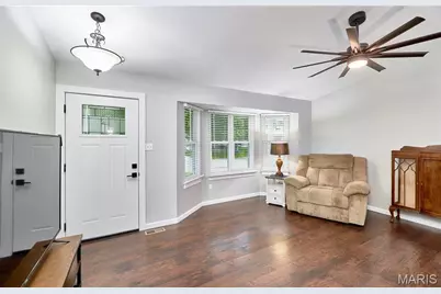 806 S Yosemite Court, Saint Peters, MO 63376 - Photo 11