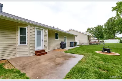 806 S Yosemite Court, Saint Peters, MO 63376 - Photo 29