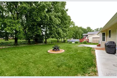 806 S Yosemite Court, Saint Peters, MO 63376 - Photo 25