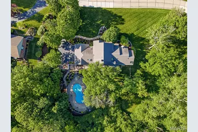 825 Greenwich Green Lane, Town and Country, MO 63017 - Photo 39