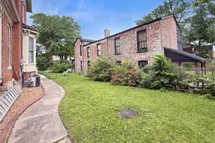 221 N 5th St, Hannibal, MO 63401 - Photo 65