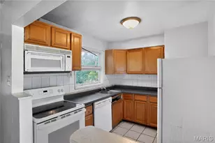 16 Brightwell Ct, Saint Louis, MO 63031 - Photo 19