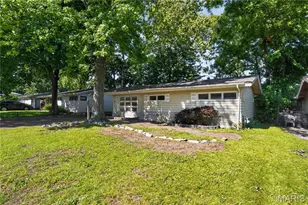 16 Brightwell Ct, Saint Louis, MO 63031 - Photo 1