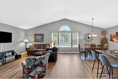 4 Green Haven Court, Saint Peters, MO 63376 - Photo 5