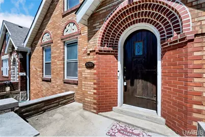 5251 Walsh Street, Saint Louis, MO 63109 - Photo 5
