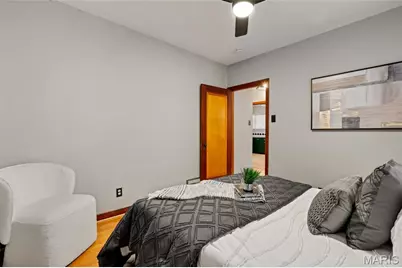 5251 Walsh Street, Saint Louis, MO 63109 - Photo 27