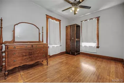 12420 Bellefontaine Road, Saint Louis, MO 63138 - Photo 23