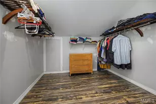 12420 Bellefontaine Rd, Saint Louis, MO 63138 - Photo 21