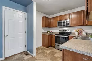 1831 Basston Dr, Maryland Heights, MO 63146 - Photo 13