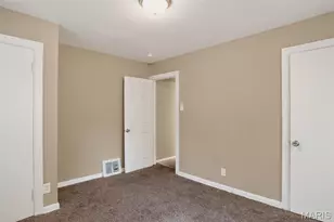 6652 Thurston Ave, Saint Louis, MO 63134 - Photo 15