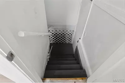 6652 Thurston Avenue, Saint Louis, MO 63134 - Photo 29