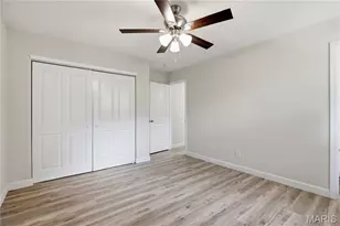 310 Green Jade Estates Dr, Fenton, MO 63026 - Photo 17