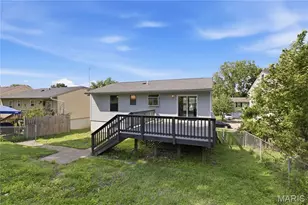 310 Green Jade Estates Dr, Fenton, MO 63026 - Photo 29