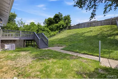 310 Green Jade Estates Drive, Fenton, MO 63026 - Photo 23
