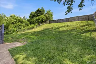 310 Green Jade Estates Dr, Fenton, MO 63026 - Photo 27