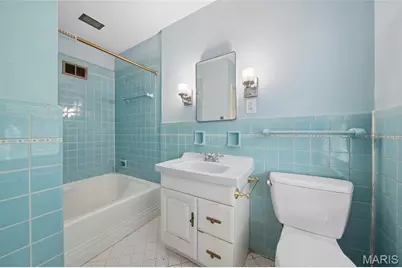 214 Topton Way, Clayton, MO 63105 - Photo 15