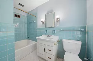 214 Topton Way, Clayton, MO 63105 - Photo 15