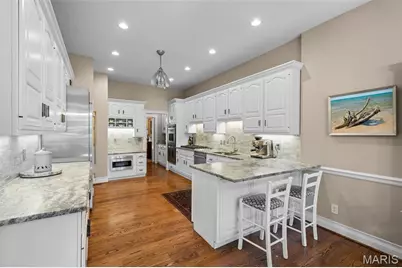 166 N Central Avenue, Clayton, MO 63105 - Photo 17